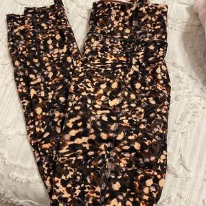 Lululemon leggings!!